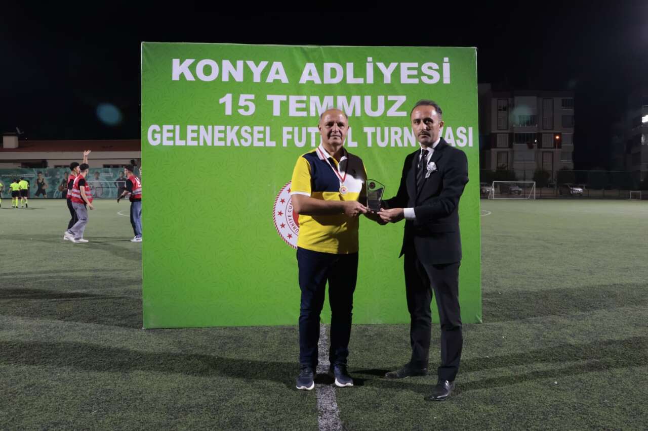 Konya Adliyesi'nde 15 Temmuz Futbol Turnuvası tamamlandı! Şampiyon belli oldu 12